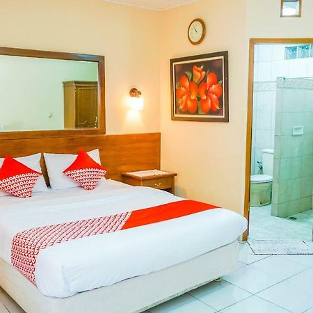 Oyo 1488 Hotel Cemara Asri Lembang Exteriér fotografie