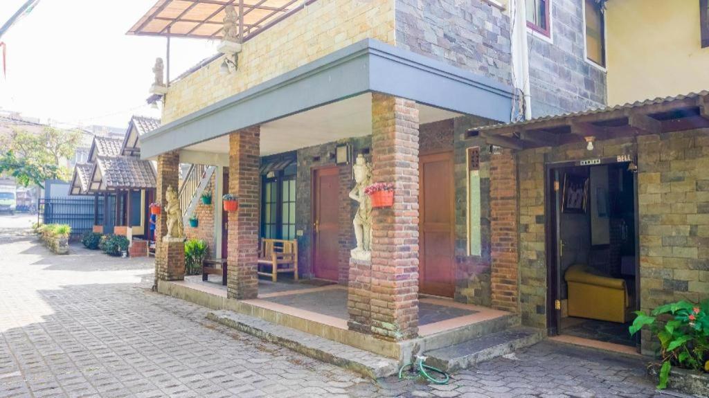 Oyo 1488 Hotel Cemara Asri Lembang Exteriér fotografie